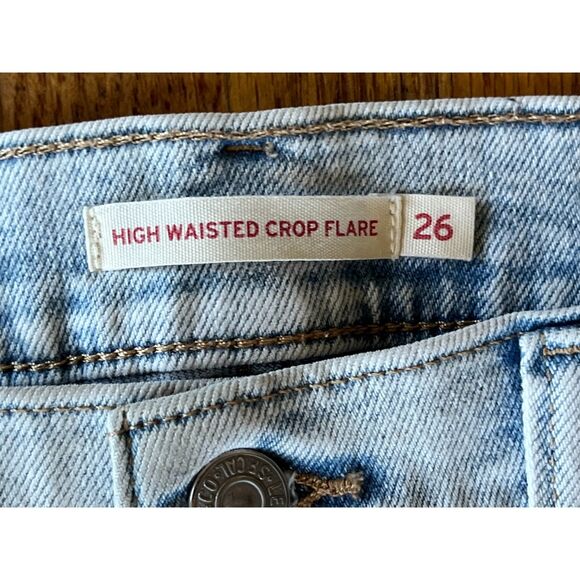 Levi's Blue High Waisted Crop Flare Denim Jeans Pants Women's Size 26 - Picture 3 of 10